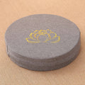 Almofada de Meditação em Linho com Bordado de Lótus – Tatami 40x6cm Lavável